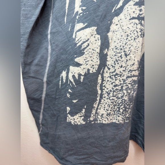 Magnolia Pearl Tread Lightly Tee - Picture 8 of 9